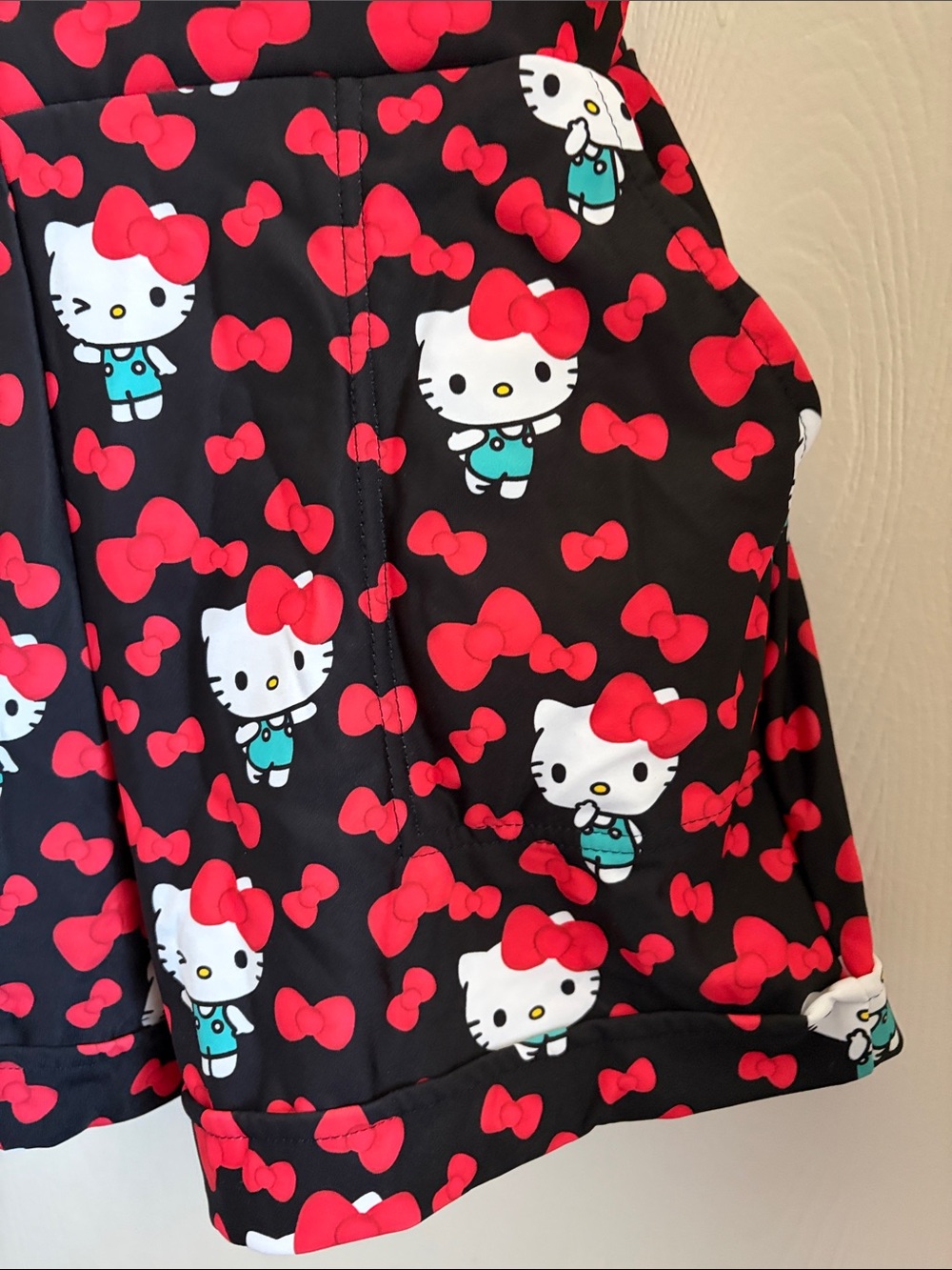 BlackMilk X Sanrio Hello Kitty Romper - Picture 4 of 9